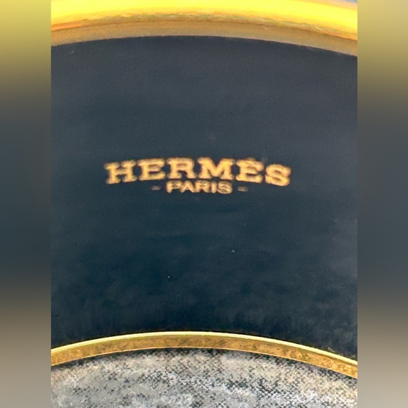 HERMÈS Palladium Du Vent Multicolor Paisley Gold tone trim Wide Bangle Bracelet - Picture 5 of 6